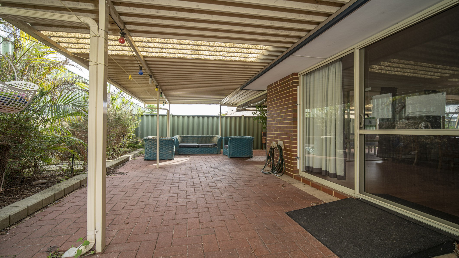 --Undercover outdoor area.--