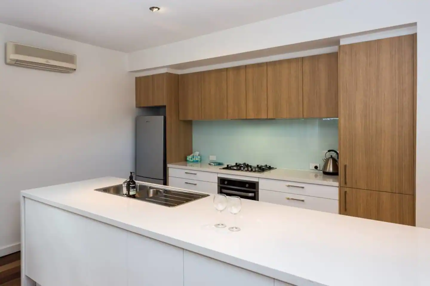 Accessible Accommodation in Richmond - Available now for MTA/STA — Home image 6