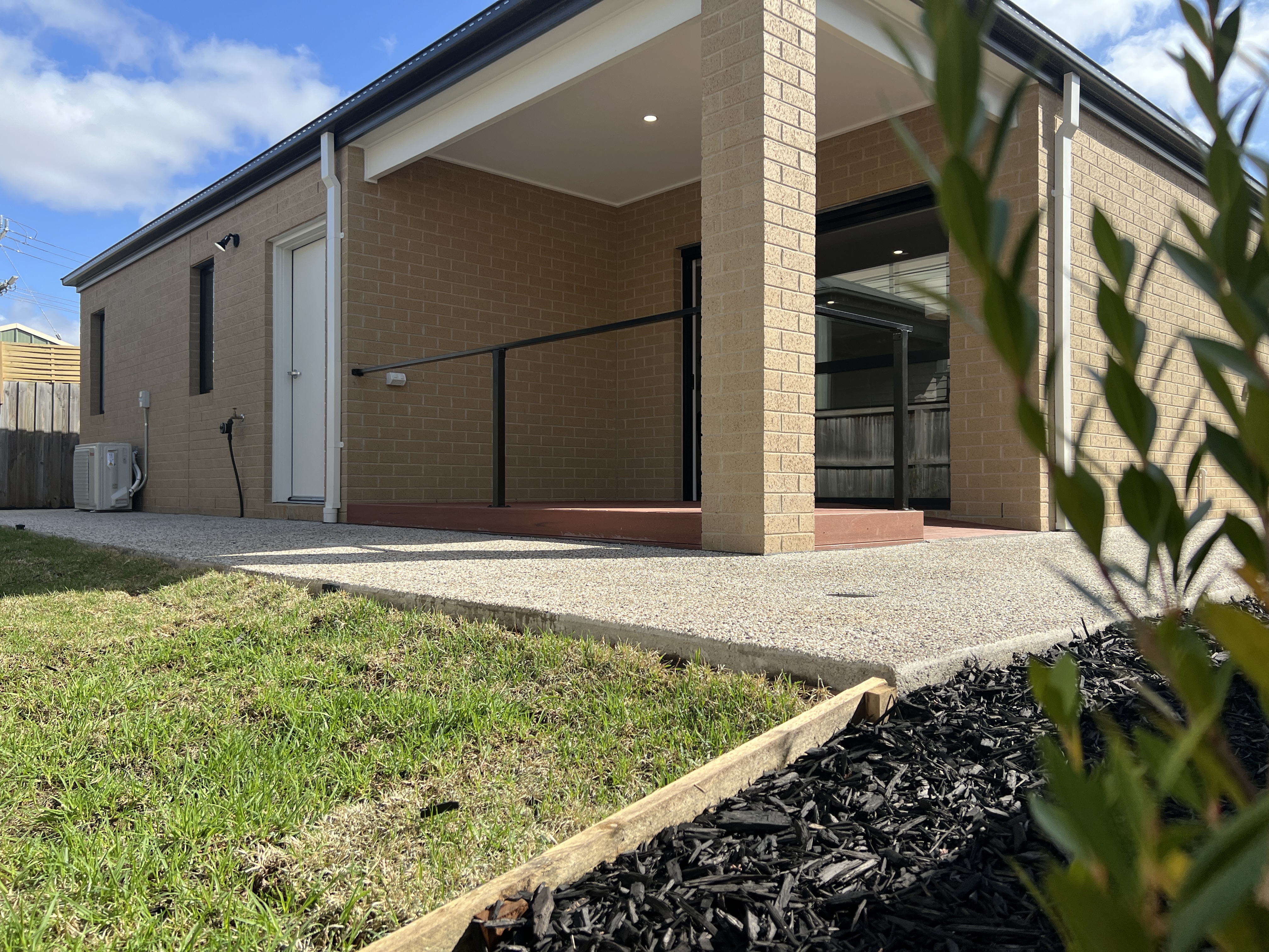 Airport West — Home image 4