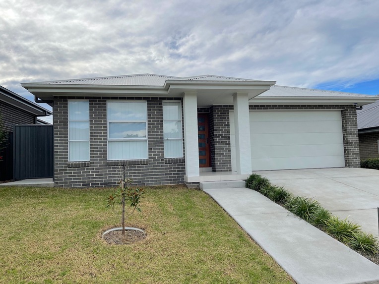 Calderwood Female Shared Home (SIL) in Calderwood