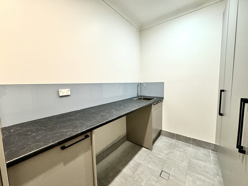 Brand new beautiful home — Home image 10
