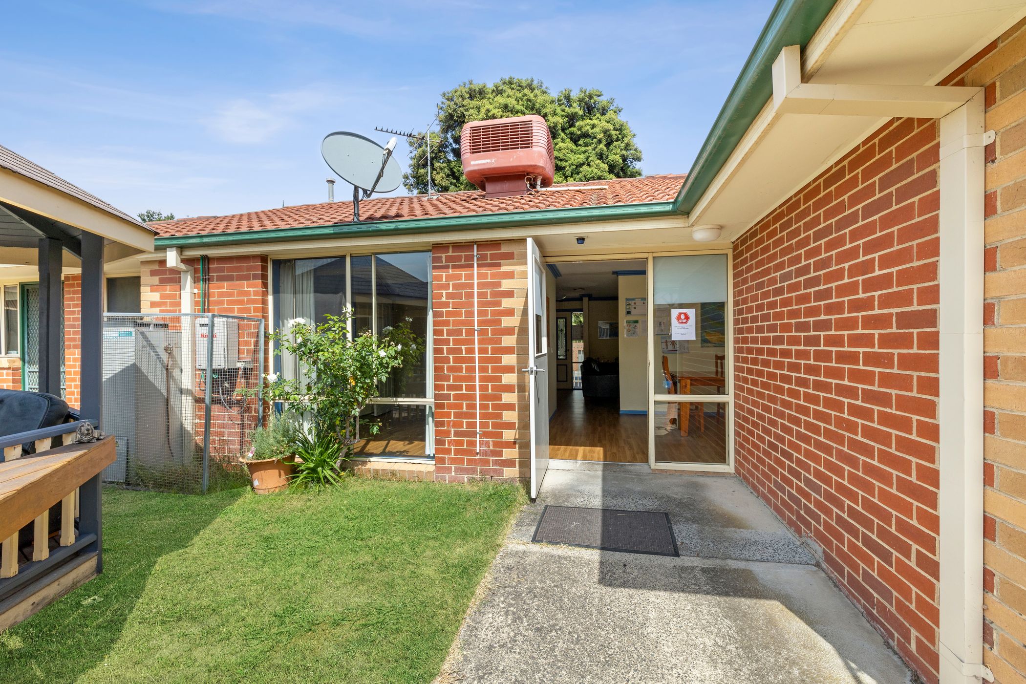 Vibrant and welcoming in the heart of Ringwood in Ringwood