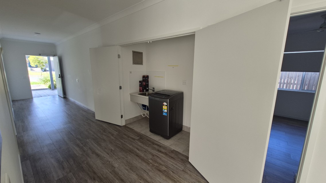 3 BR HPS SDA Home with OOA Room – Brassall QLD — Home image 12