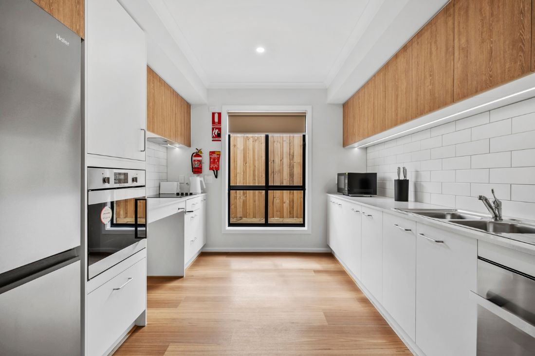 Modern 3-Bedroom HPS+R - Pasanda Road, Munno Para — Home image 2