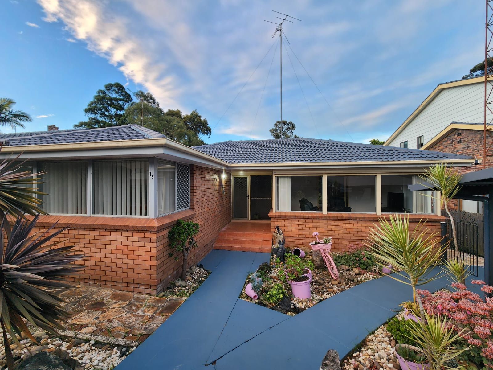West Wollongong House — Home image 4