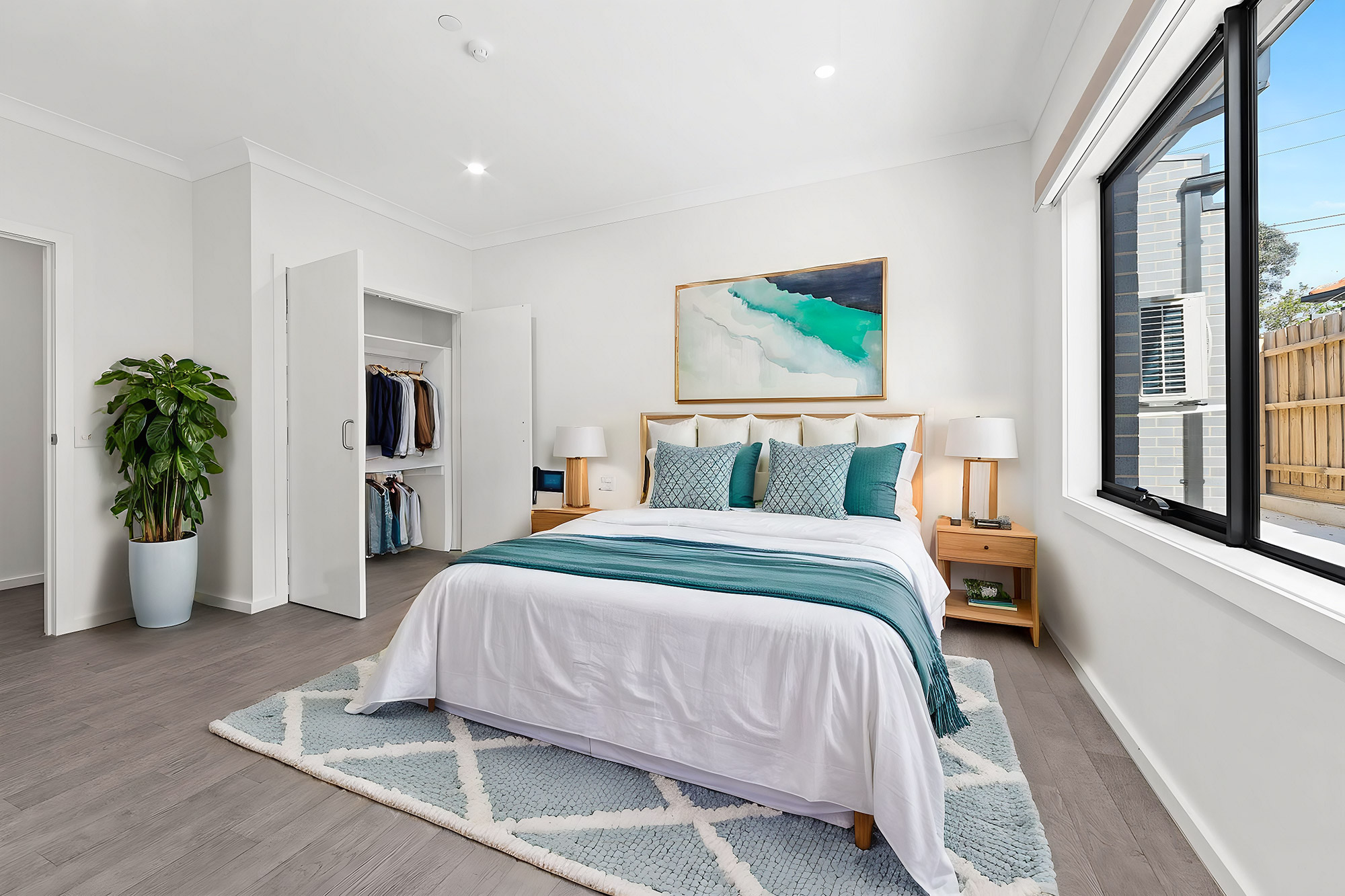 Centrally located in Coburg - live with just 1 other! — Home image 8