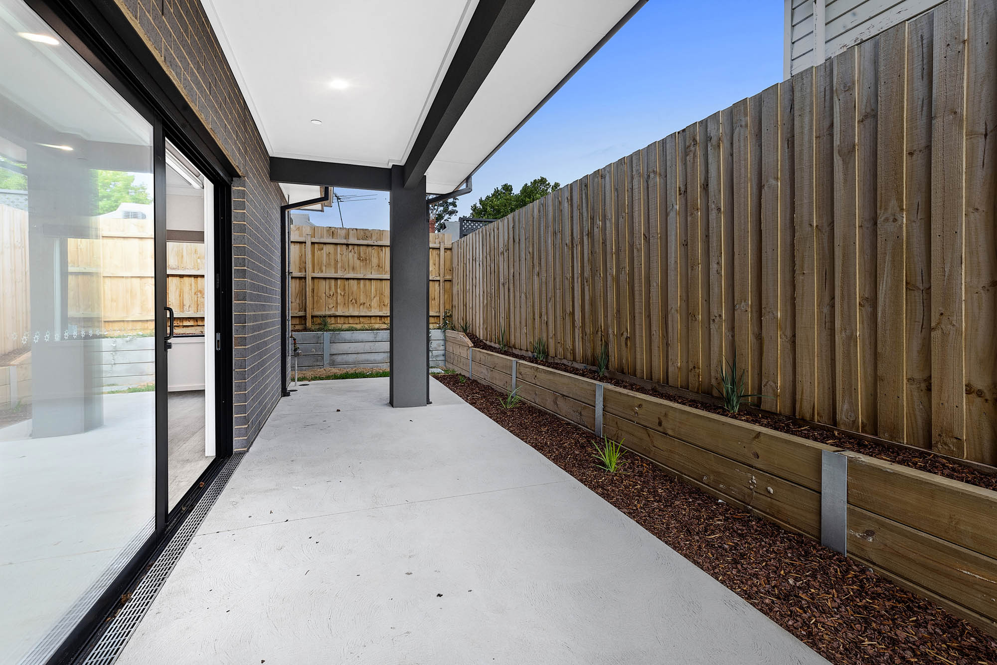 Centrally located in Coburg - live with just 1 other! — Home image 12