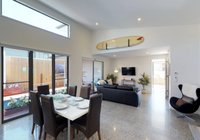 Registered Provider. 4 B/R. Ceiling Hoist. Gas Pool & Pool Lift. — Home image 7