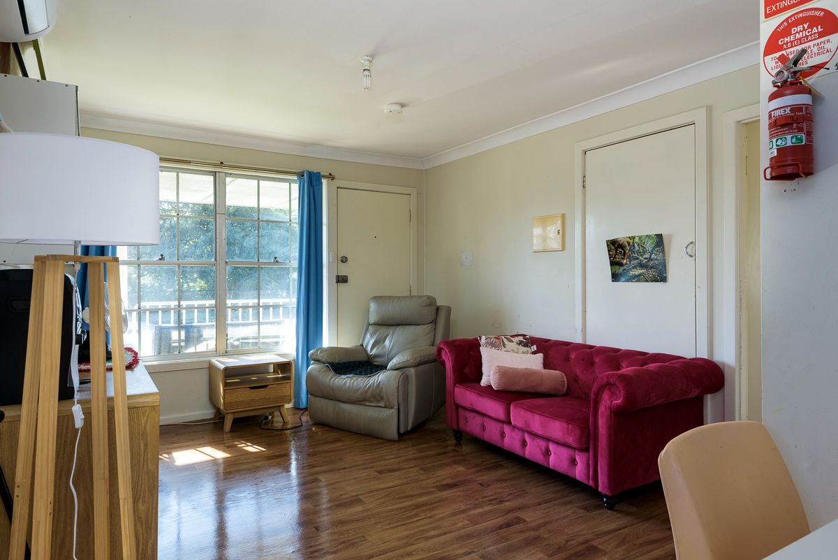 Generously-sized self-contained villa in Merewether — Home image 5