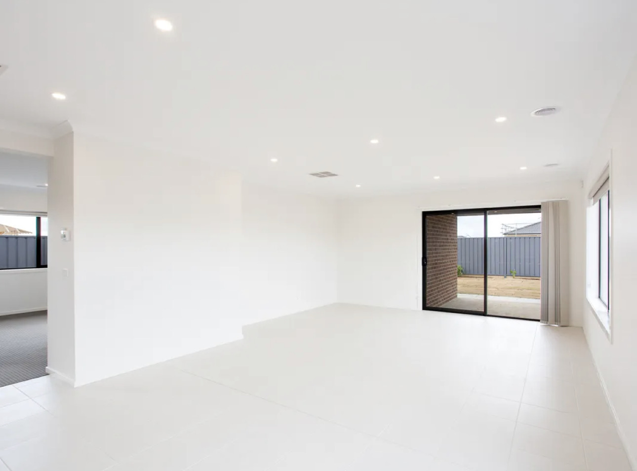 Three vacancies available in Alfredton — Home image 3