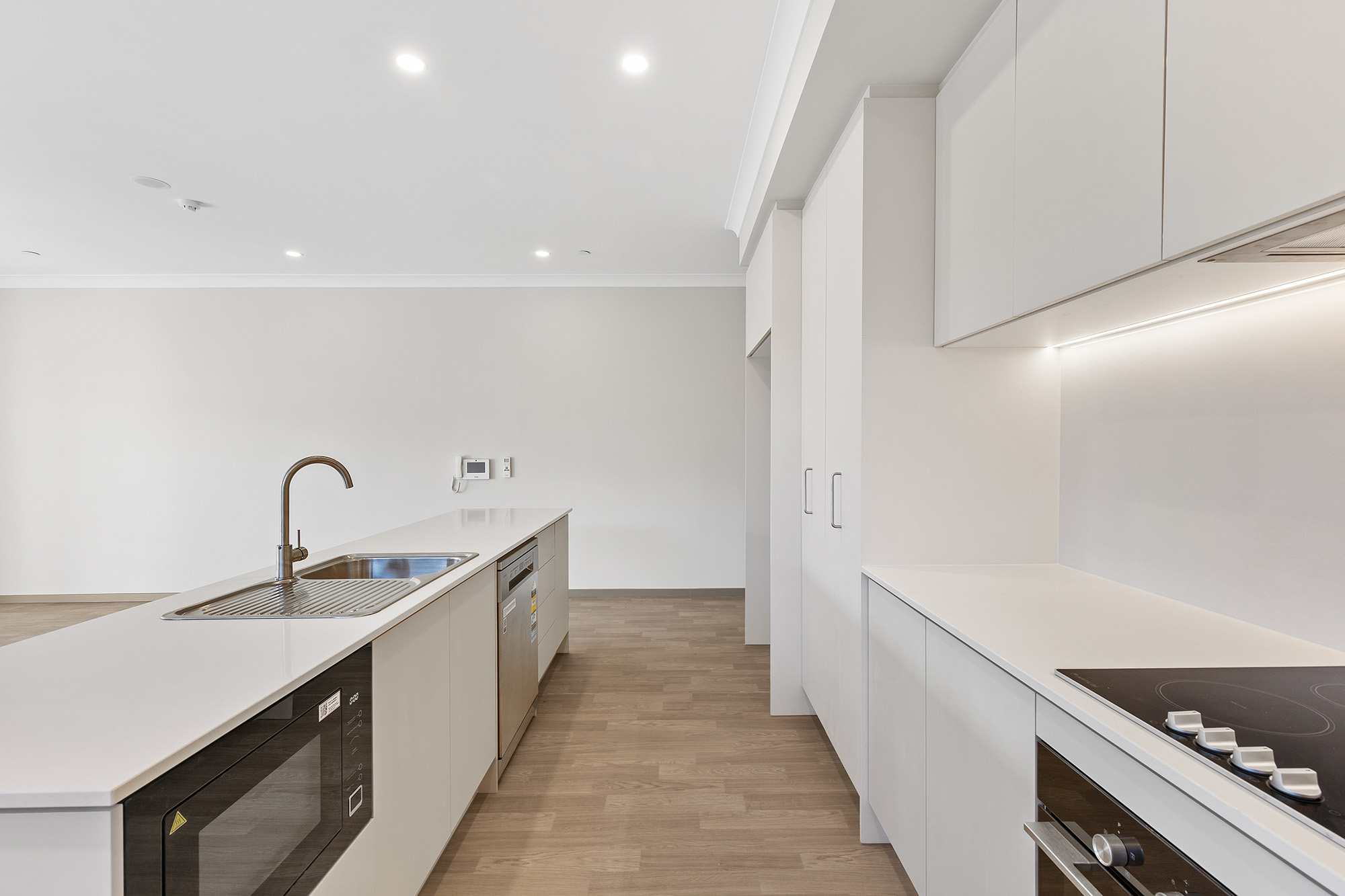 Enjoy independent living in this 2 Bed Improved Livability House in Mentone! — Home image 3