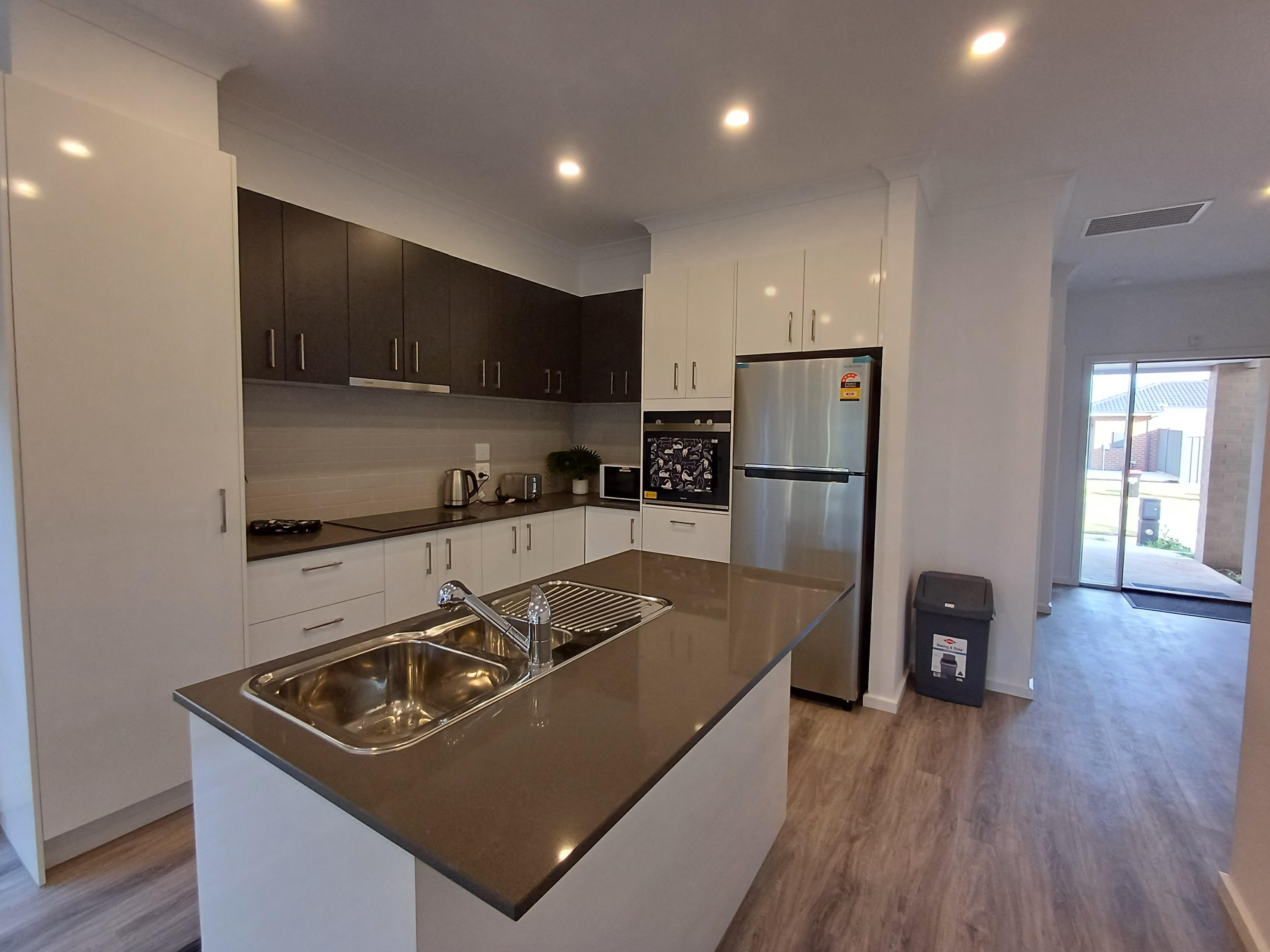 Two vacancies available in Melton South — Home image 4