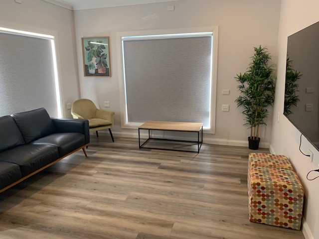 Avail. Now - HPS/FA or MTA for males, huge bedrooms and ensuites — Home image 4