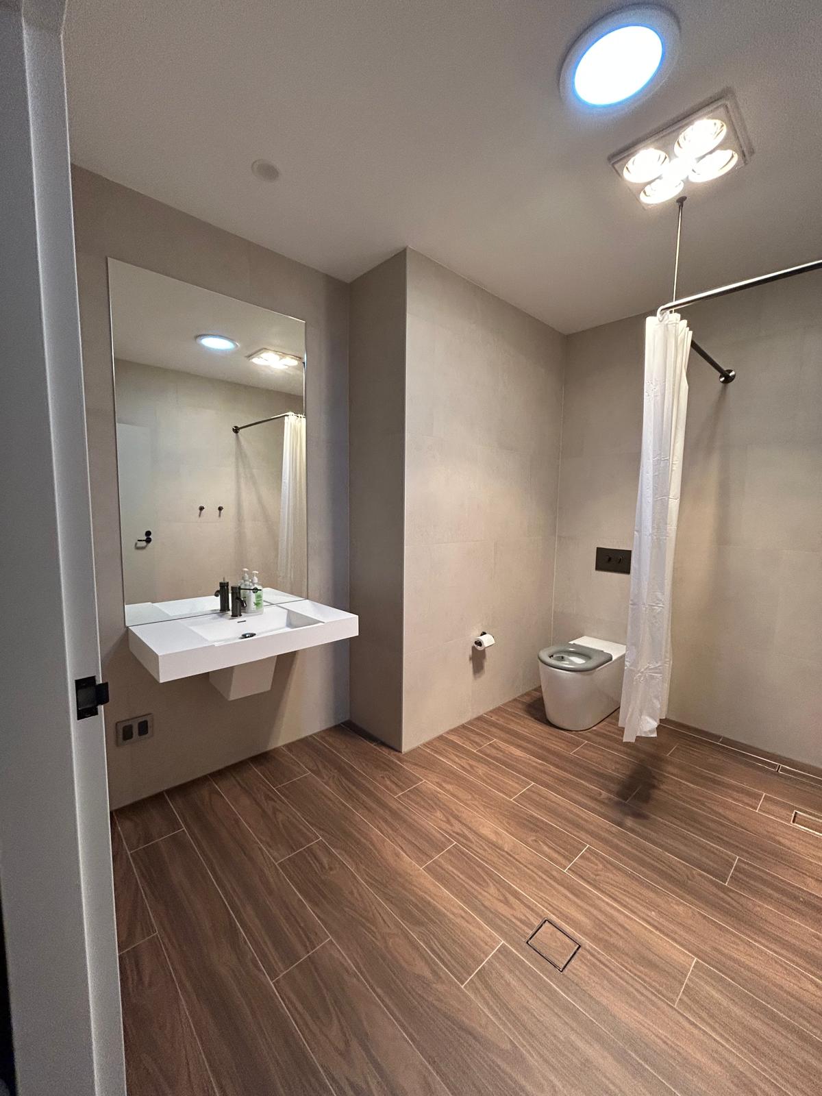 Social & out going male seeking a like-minded housemate on the Northern Beaches — Home image 5