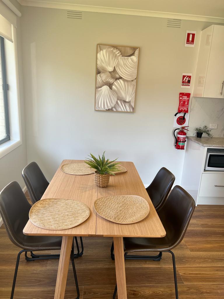Aspire's (SIL • MTA • TAC • STA • OOHC) Seeking 1 Resident- Dandenong North VIC — Home image 2