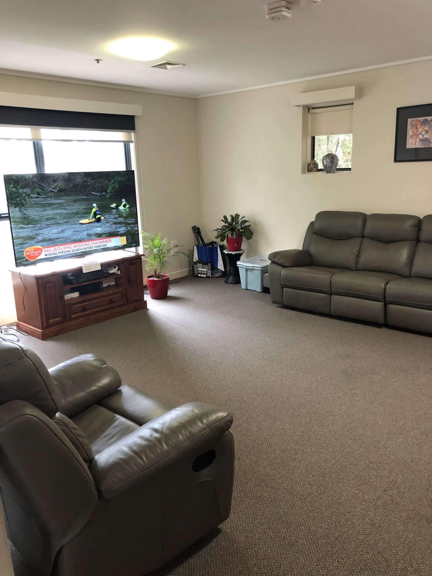 Comfortable lifestyle in the heart of Montmorency — Home image 3