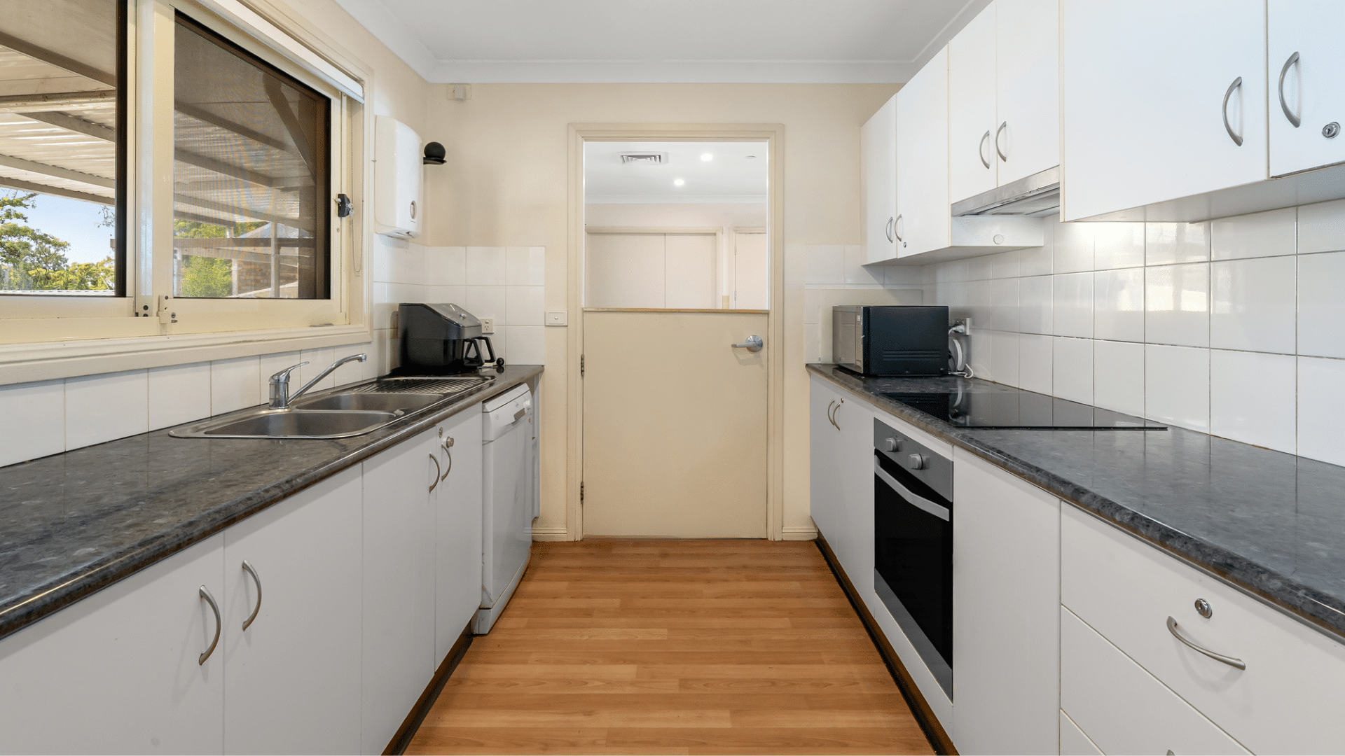 Hornsby Heights – shared 4-bedroom all-male home — Home image 4