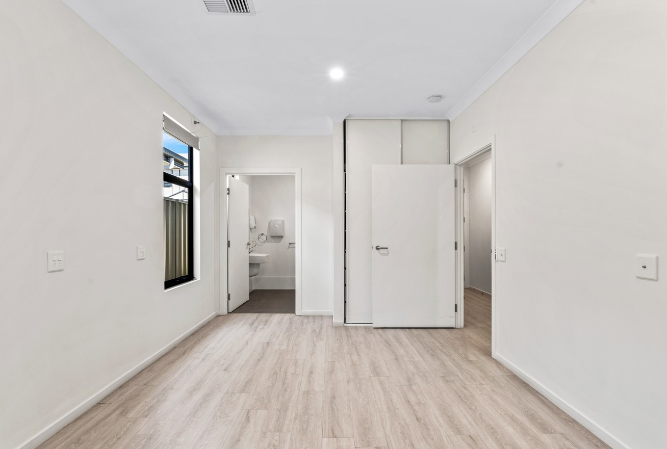 Comfort & Community in Salisbury – Lovely SDA Home for Independent Female — Home image 7