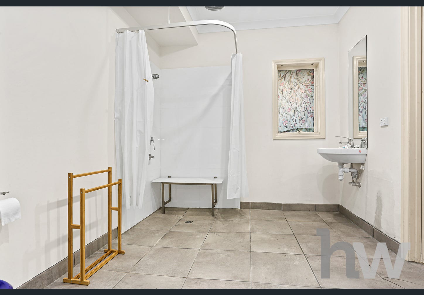 Accessible 4 bedroom home at Highton, VIC — Home image 6