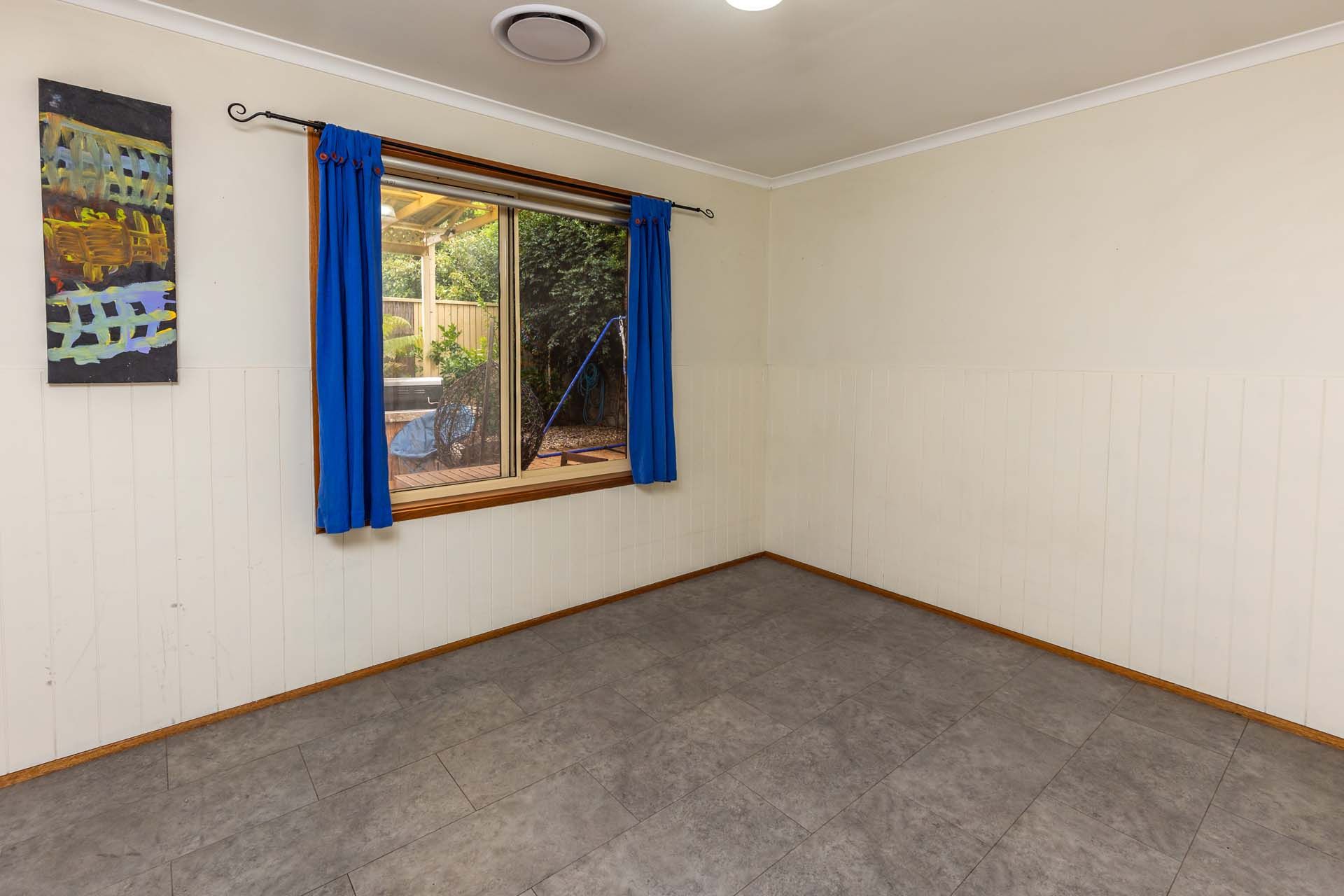 Queanbeyan in Queanbeyan West