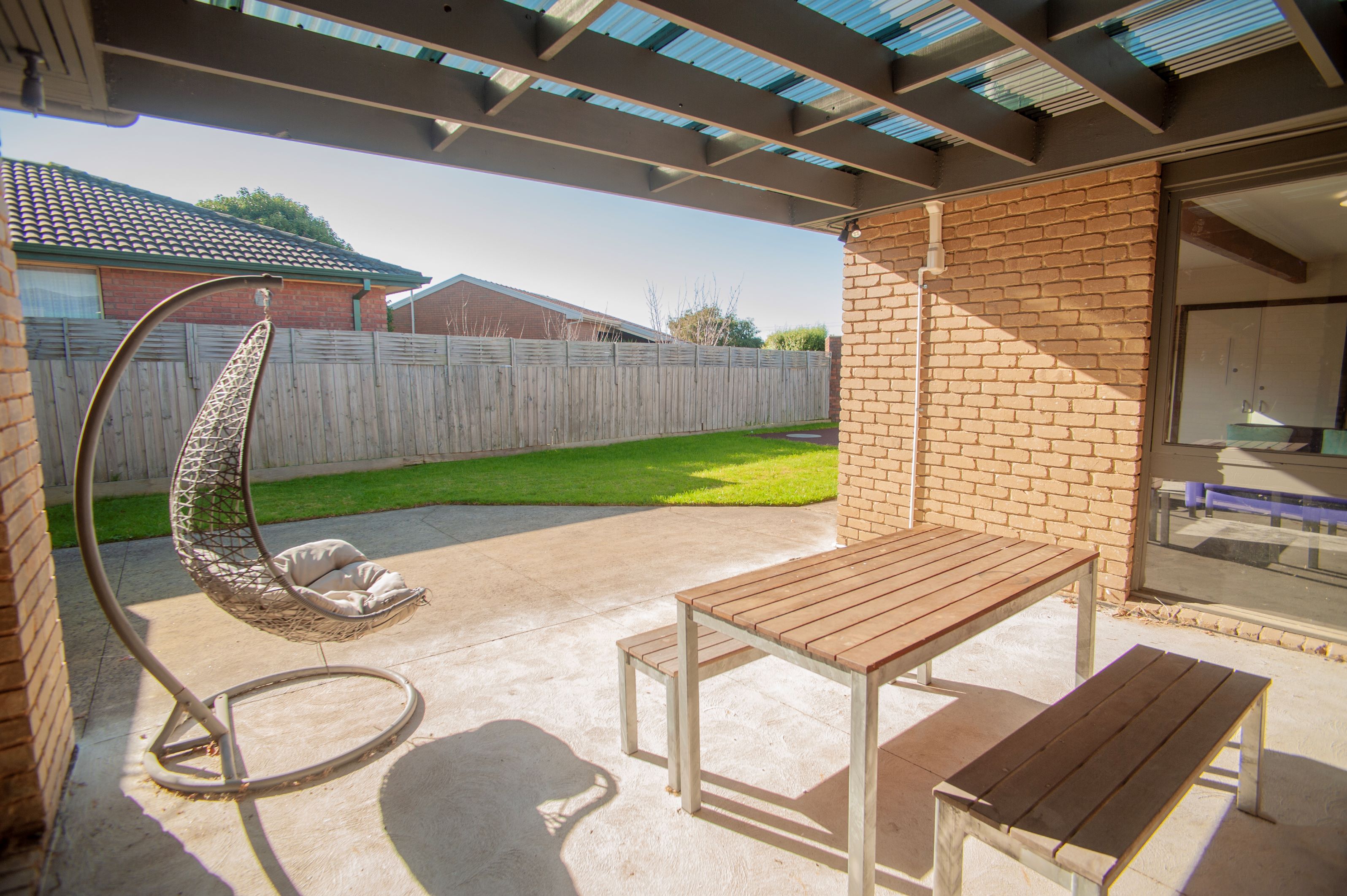 Young, vibrant household close to everything in leafy Wheelers Hill — Home image 11