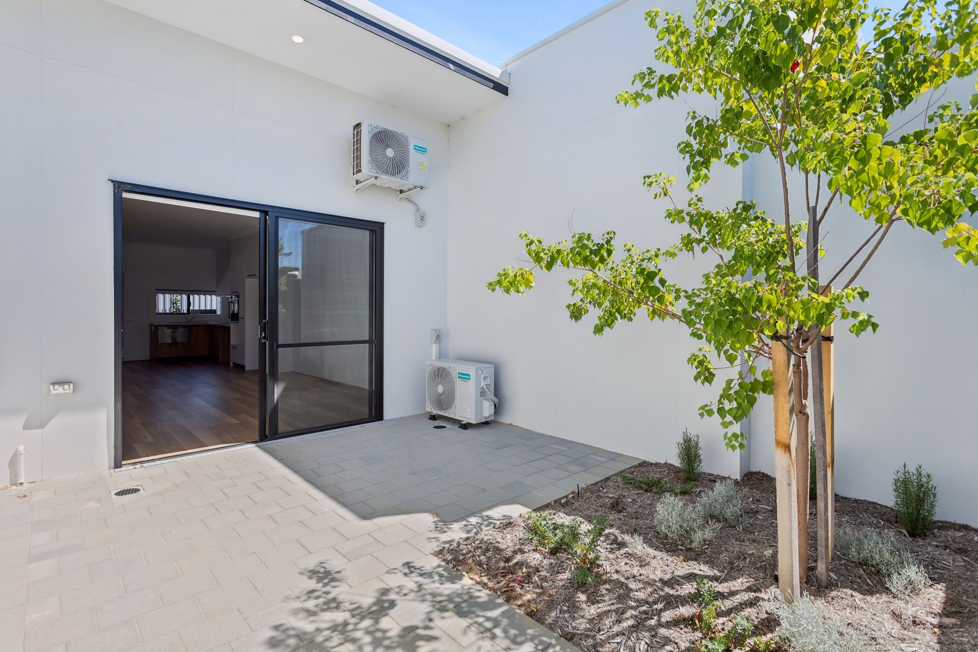 Cope Midland — Home image 11