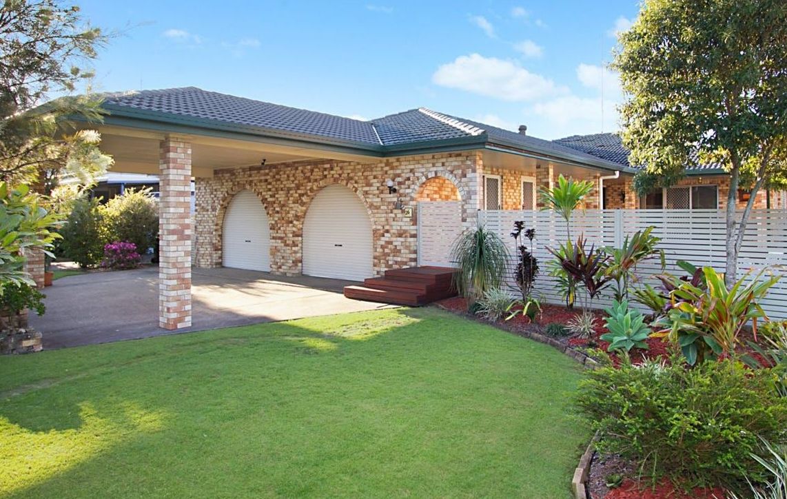 Coastal Stylish Danny Met Sally SIL home in Kingscliff NSW in Kingscliff