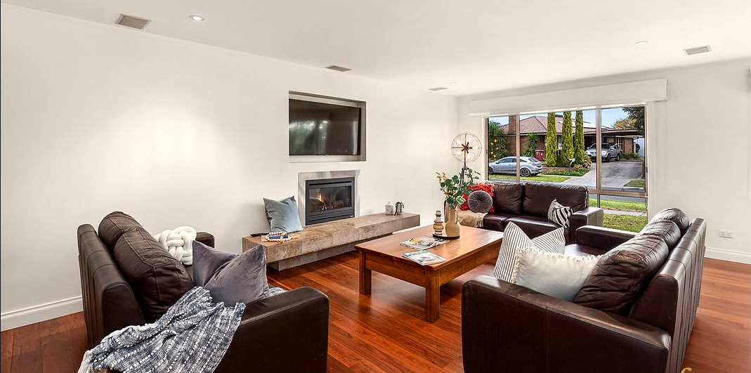 A beautiful, private and modern setting — Home image 3