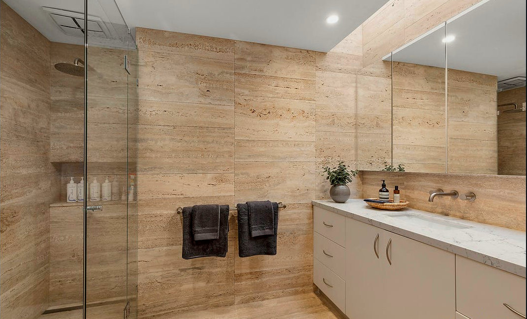 A beautiful, private and modern setting — Home image 8
