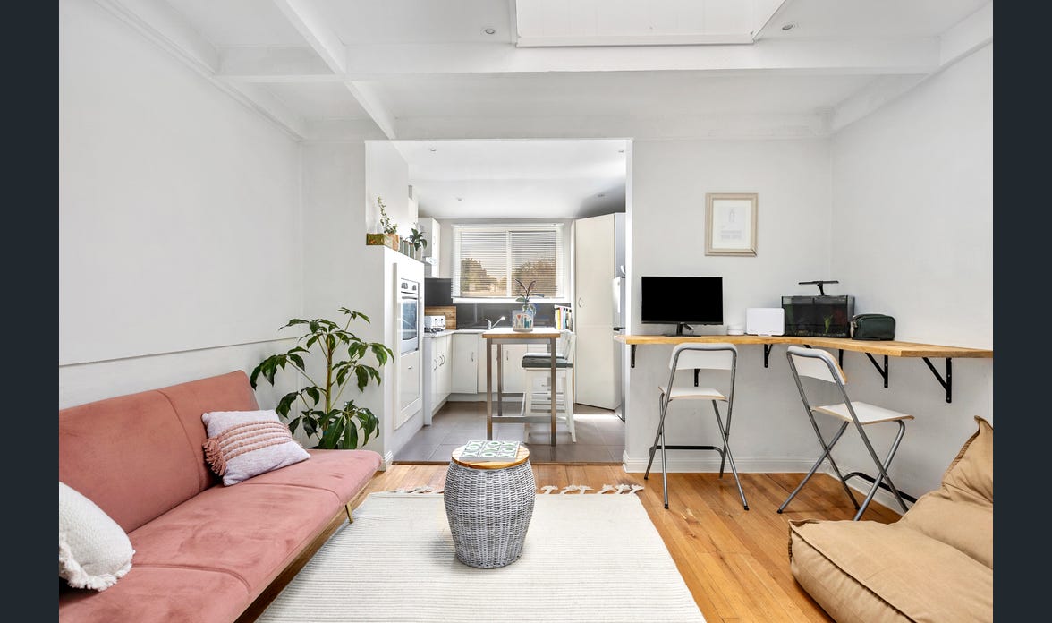 Accessible SIL Accommodation with Three Vacant Rooms on Kilgour Street, Geelong — Home image 3