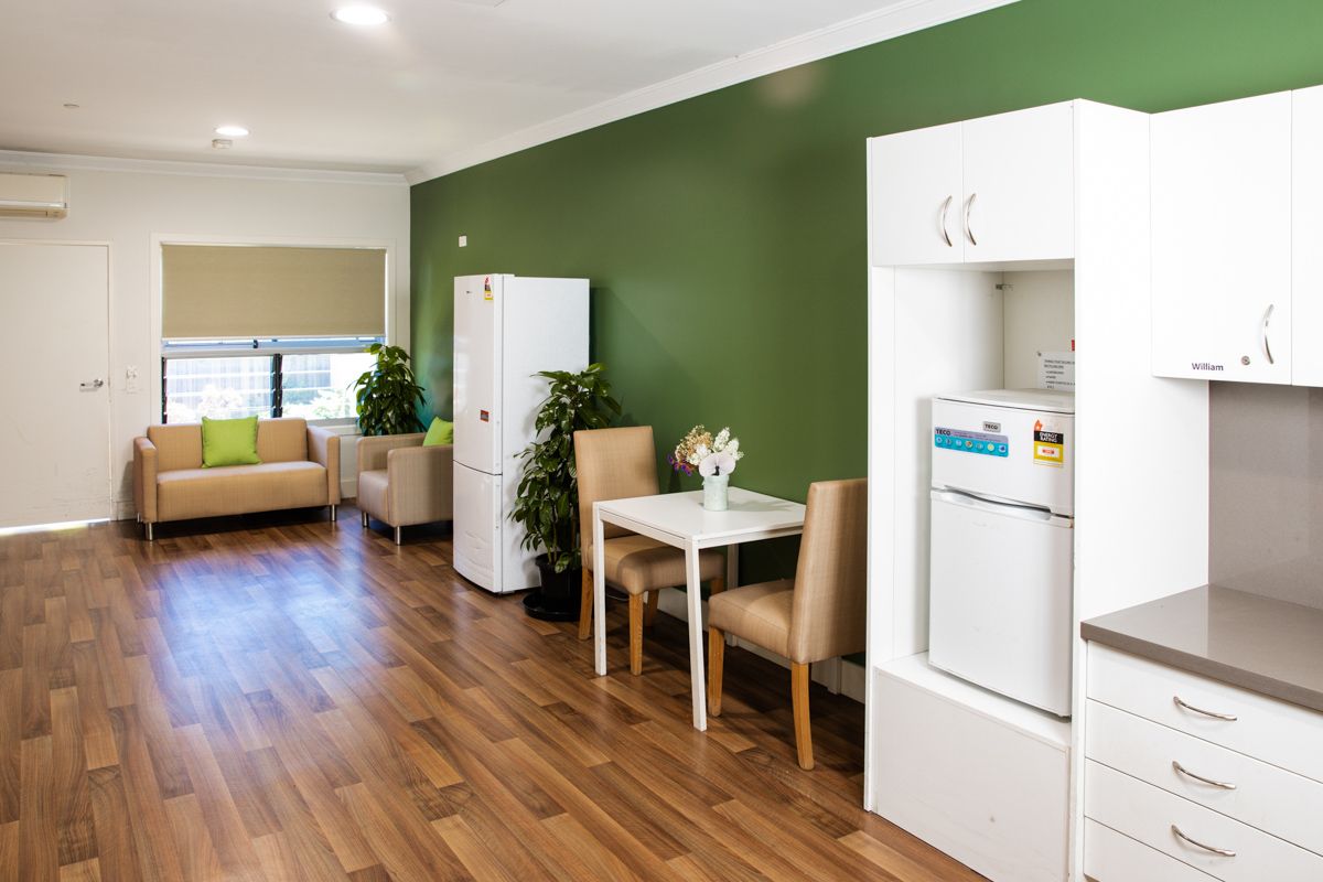 Lovely purpose-built property set in a leafy, residential area in North Ryde — Home image 15