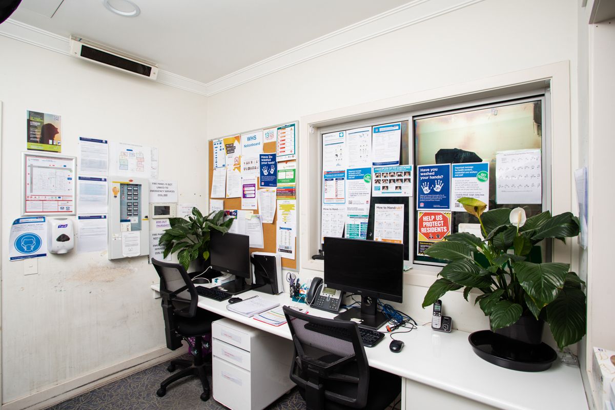 Lovely purpose-built property set in a leafy, residential area in North Ryde — Home image 23