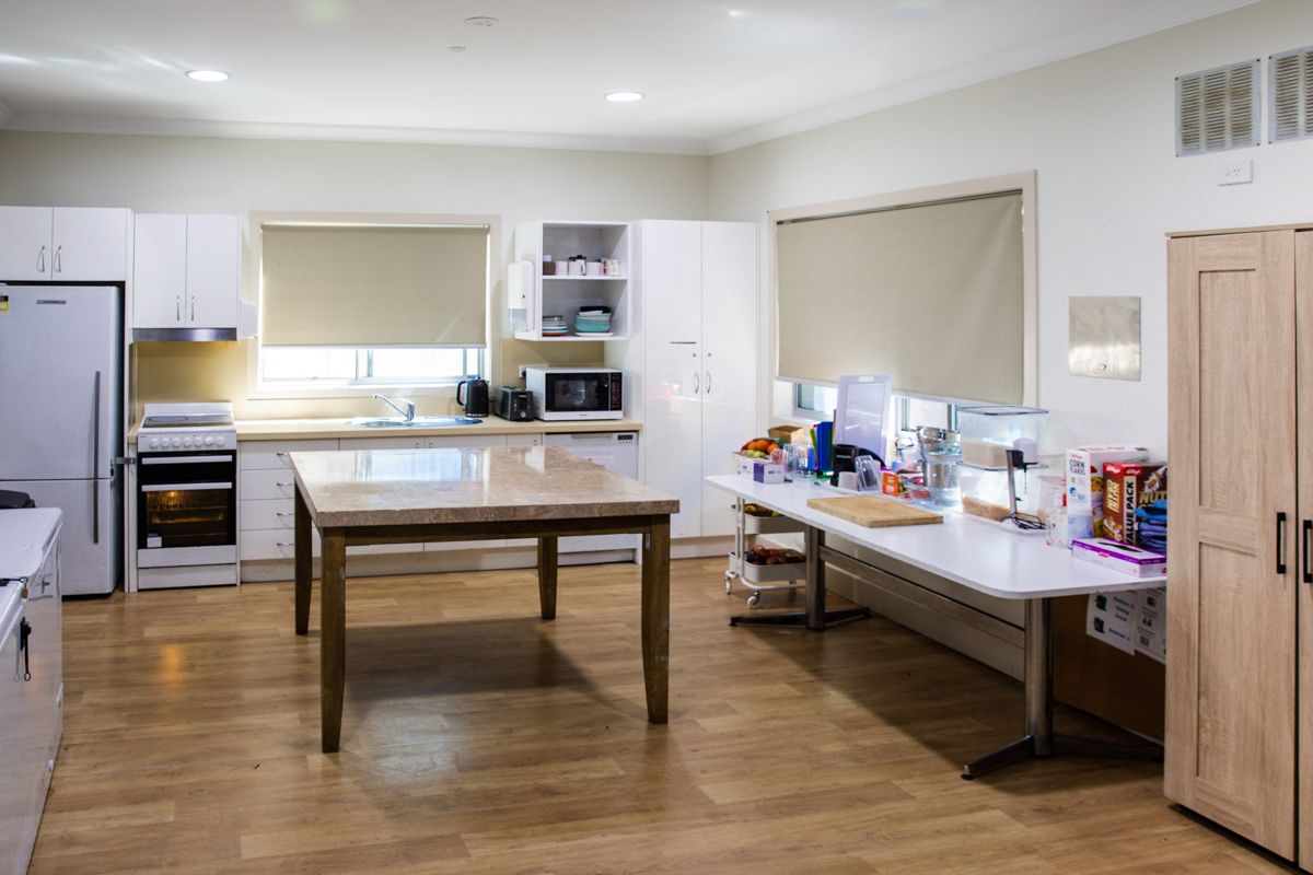 Lovely purpose-built property set in a leafy, residential area in North Ryde — Home image 30