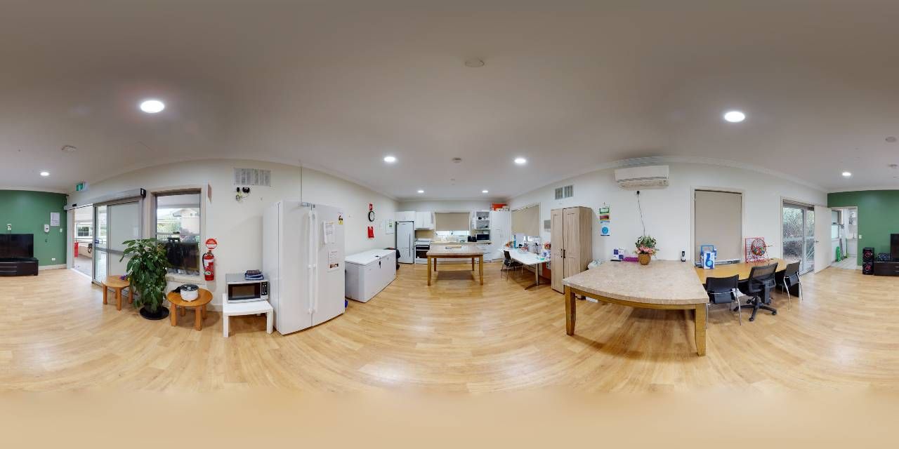 Lovely purpose-built property set in a leafy, residential area in North Ryde — Home image 91