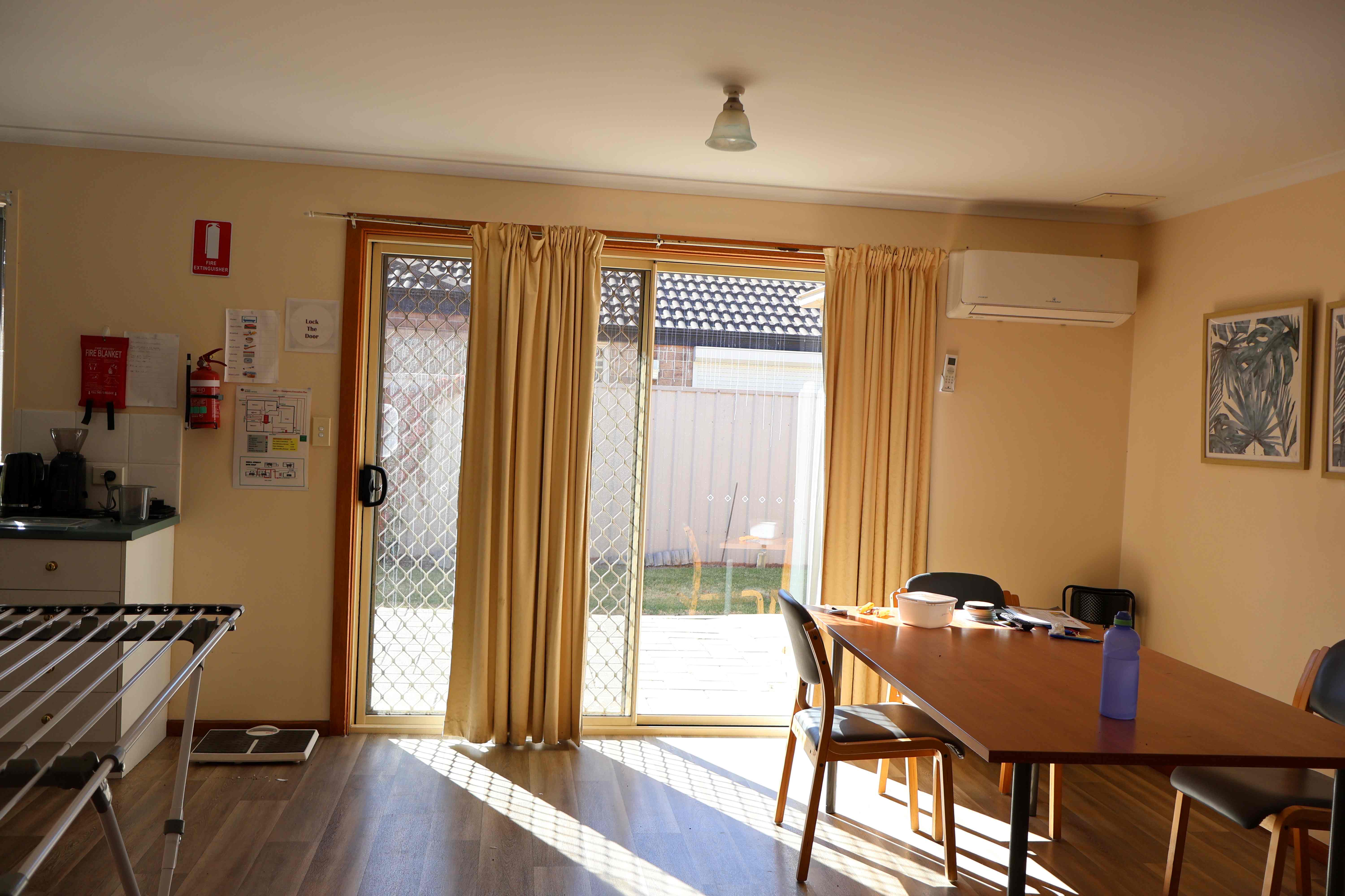 Hillcrest - share in-home supports with one other in a delightful cluster! — Home image 2