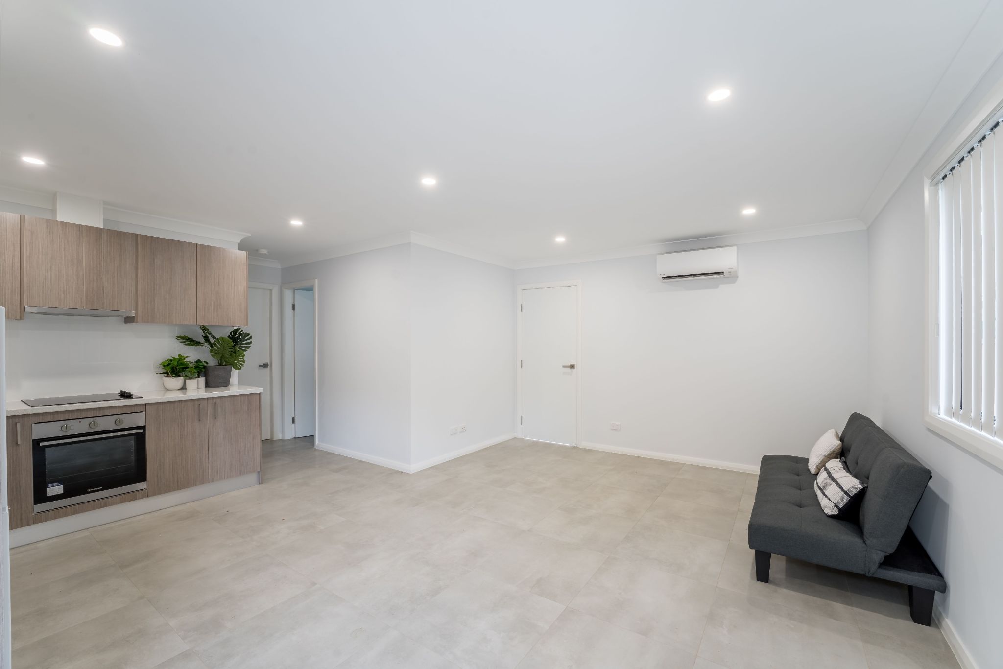 Brand New 2 Bedroom Granny Flat — Home image 3