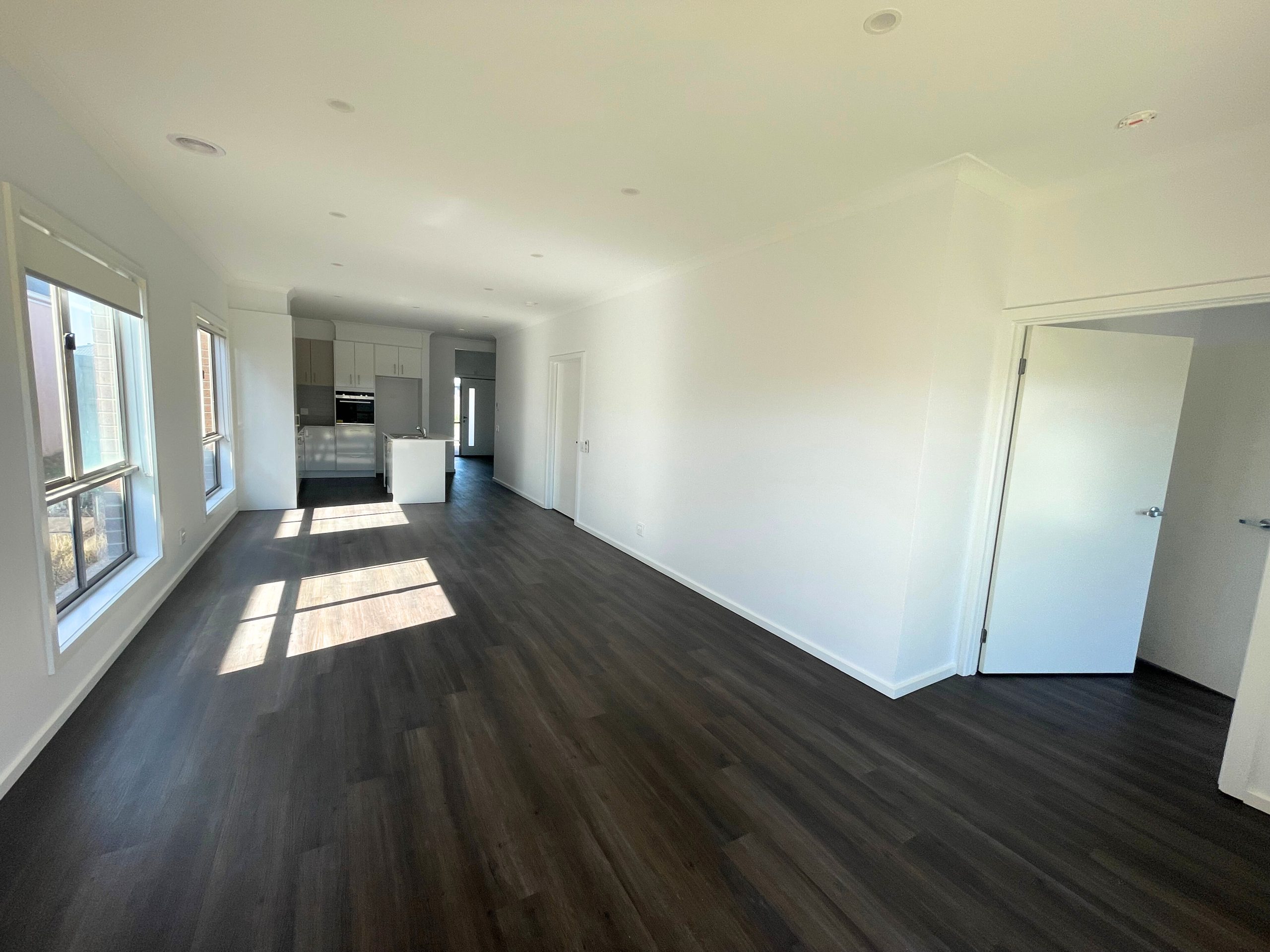 ERVINE, Wyndham Vale, VIC - ROBUST/IL — Home image 15