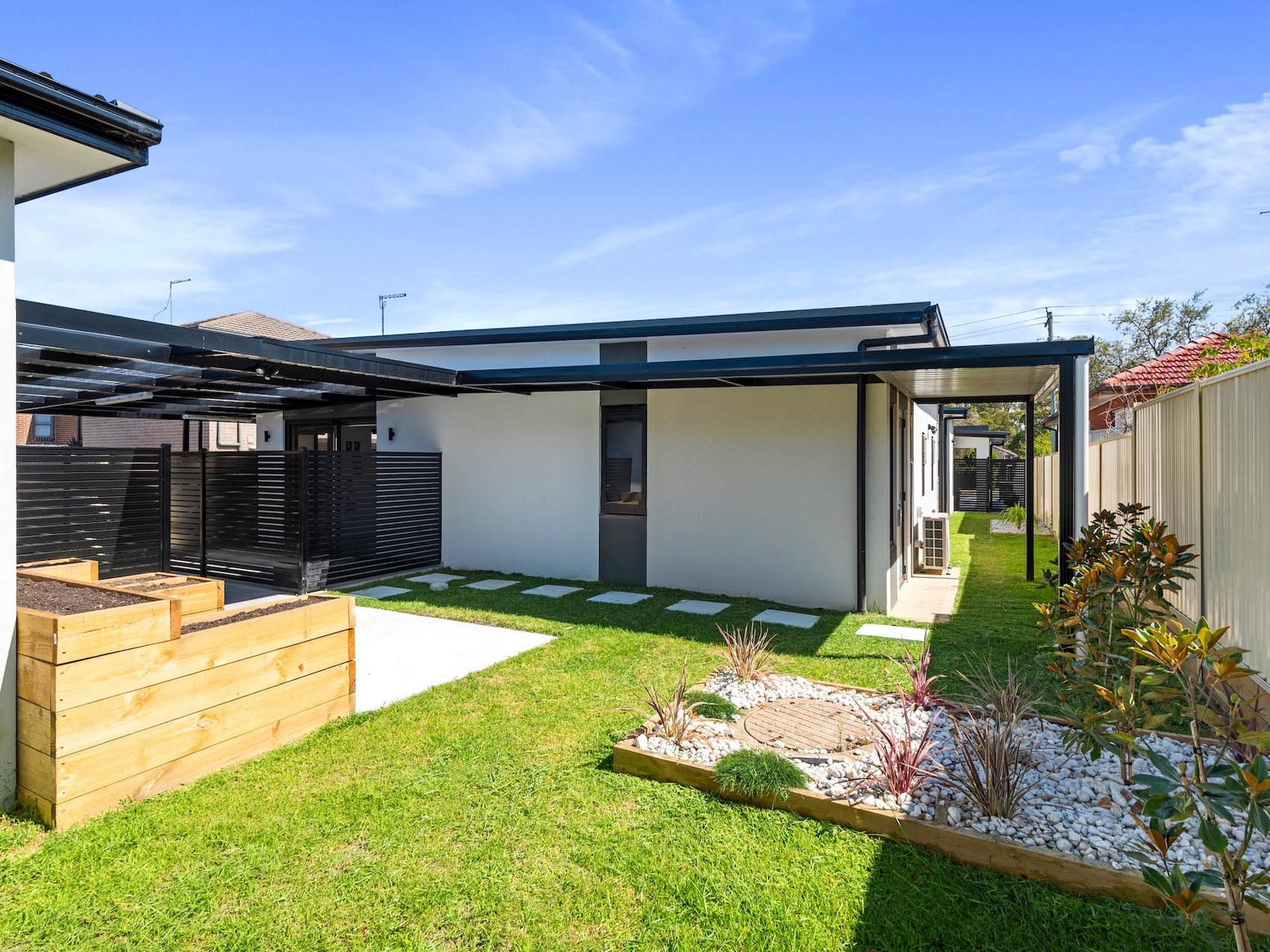 Five SDA Villas - Excellent Location - Beautiful Build Quality - HPS — Home image 3