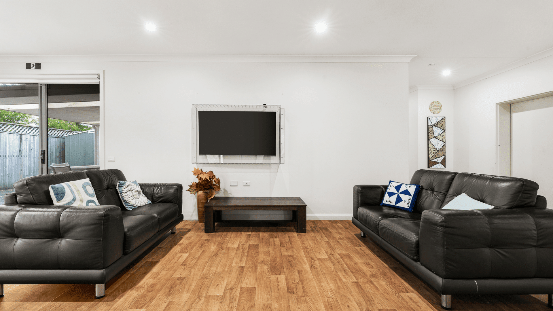 Wahroonga – modern, shared 5-bedroom home — Home image 3