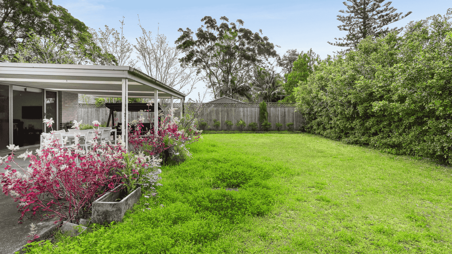 Wahroonga – modern, shared 5-bedroom home — Home image 10