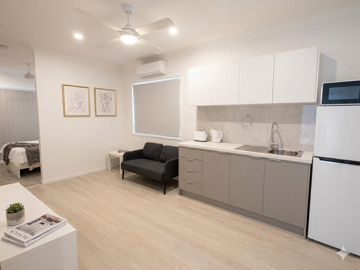 1 Bedroom Independent Suite (Greenslopes, QLD 4120) in Greenslopes