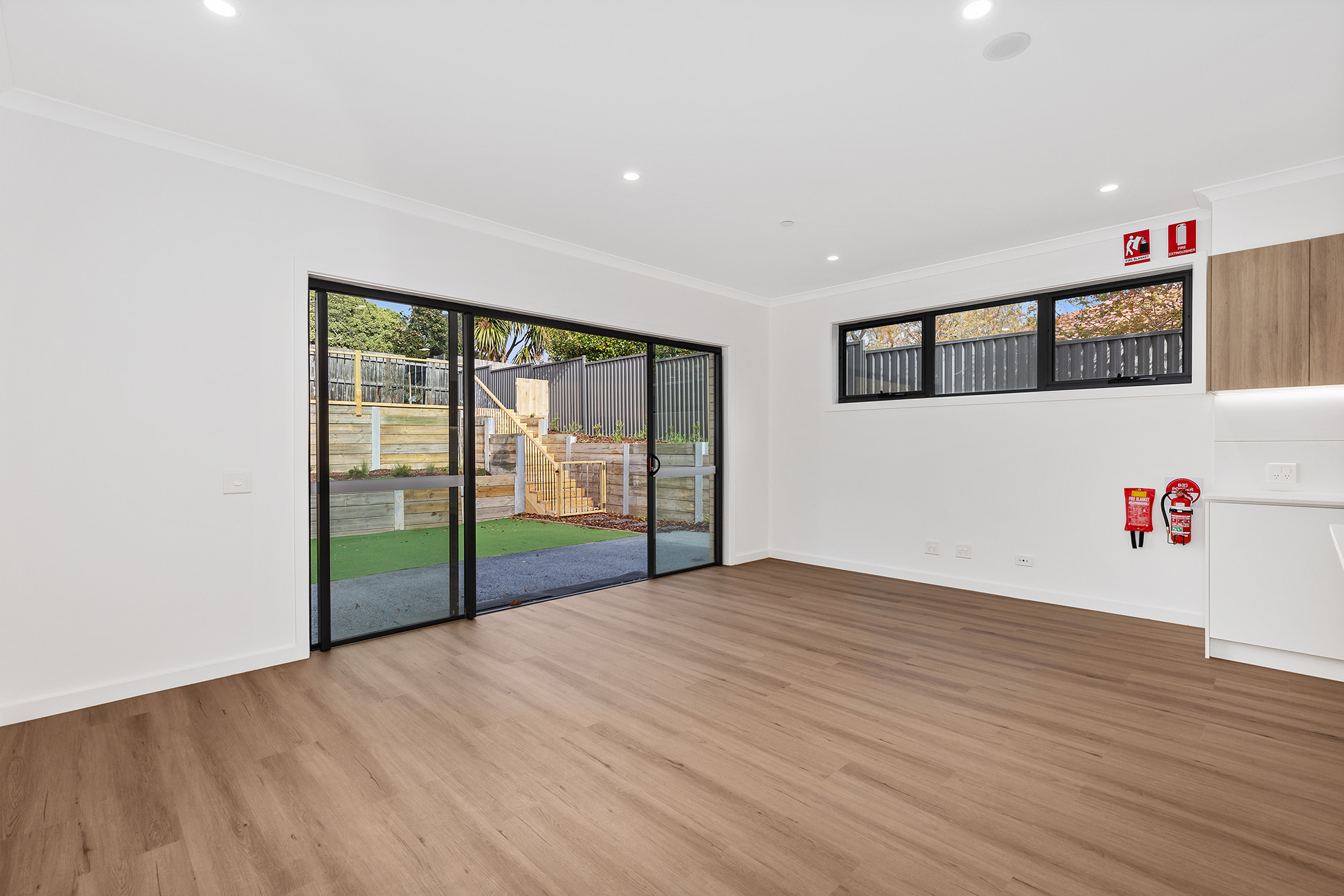 Improved Livability townhouses in leafy Langwarrin! — Home image 16