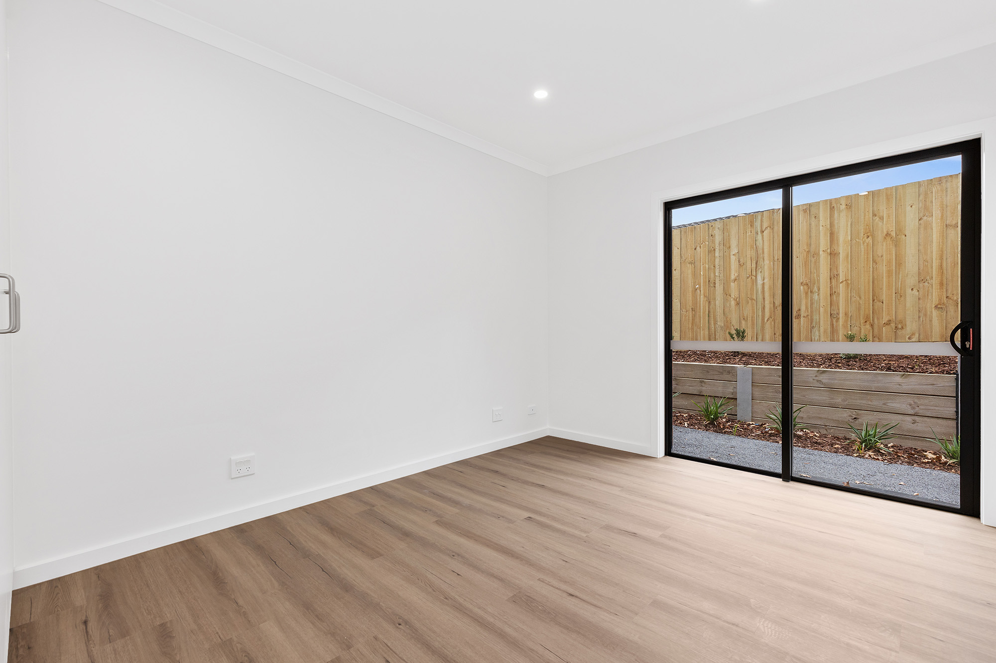 Improved Livability townhouses in leafy Langwarrin! — Home image 17