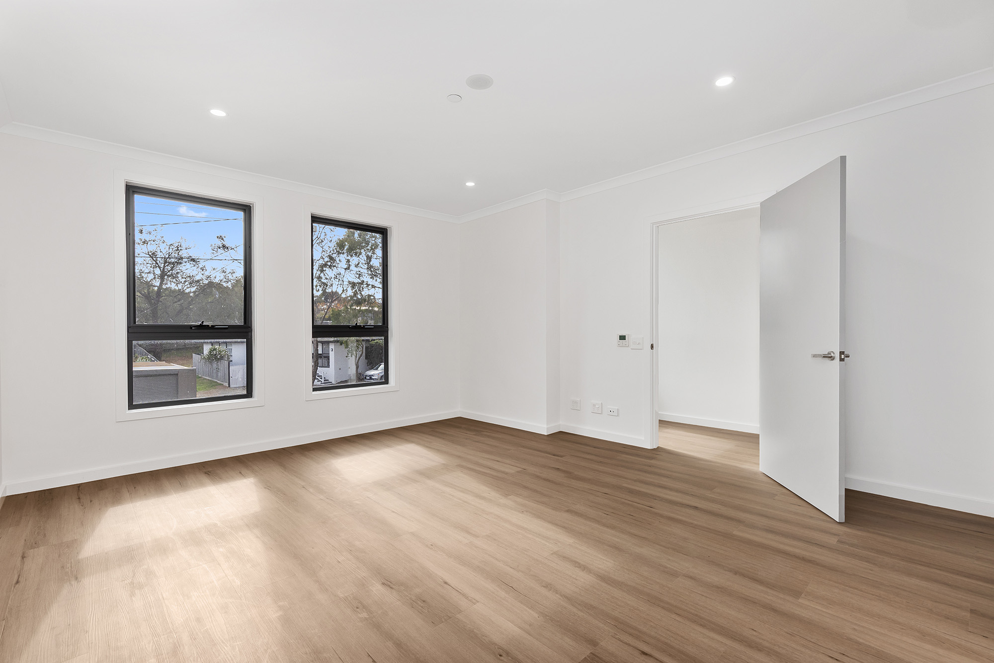 Improved Livability townhouses in leafy Langwarrin! — Home image 18