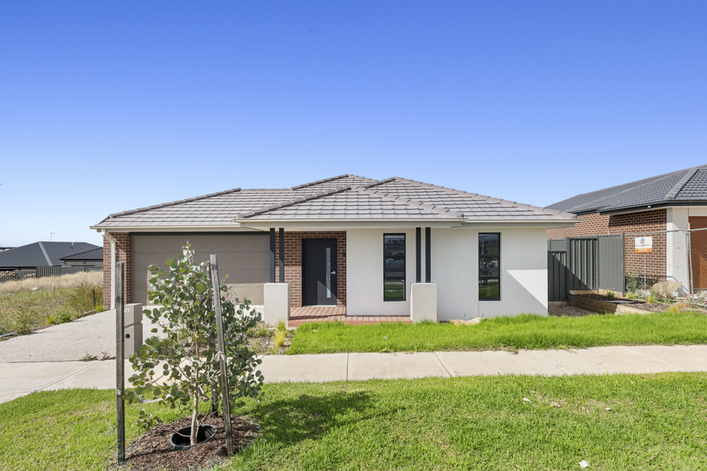 High Physical Support | 2 Bedroom Home with OOA | Purpose-Built for Complex in Werribee