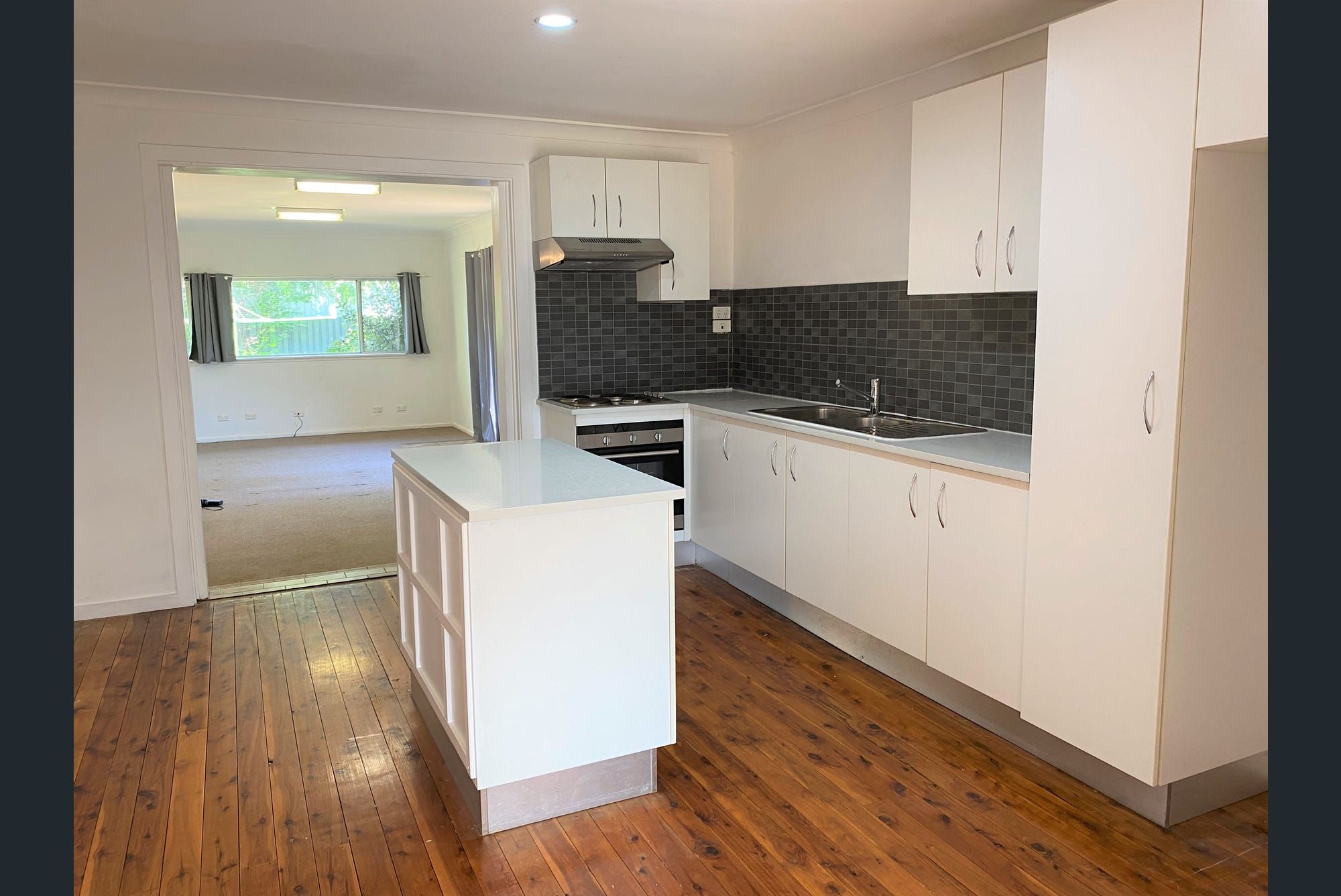 Spacious home in the heart of Orange! in Orange