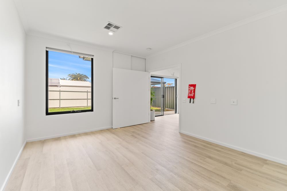 Find Quiet Independence and Coastal Comfort in Port Noarlunga — Home image 4