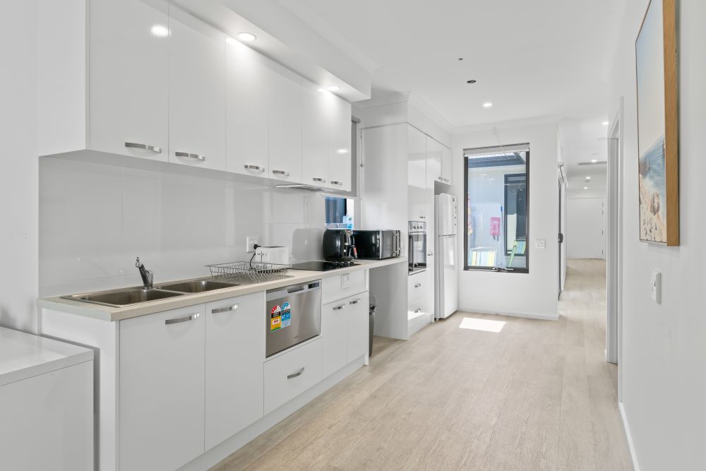 Find Quiet Independence and Coastal Comfort in Port Noarlunga — Home image 8