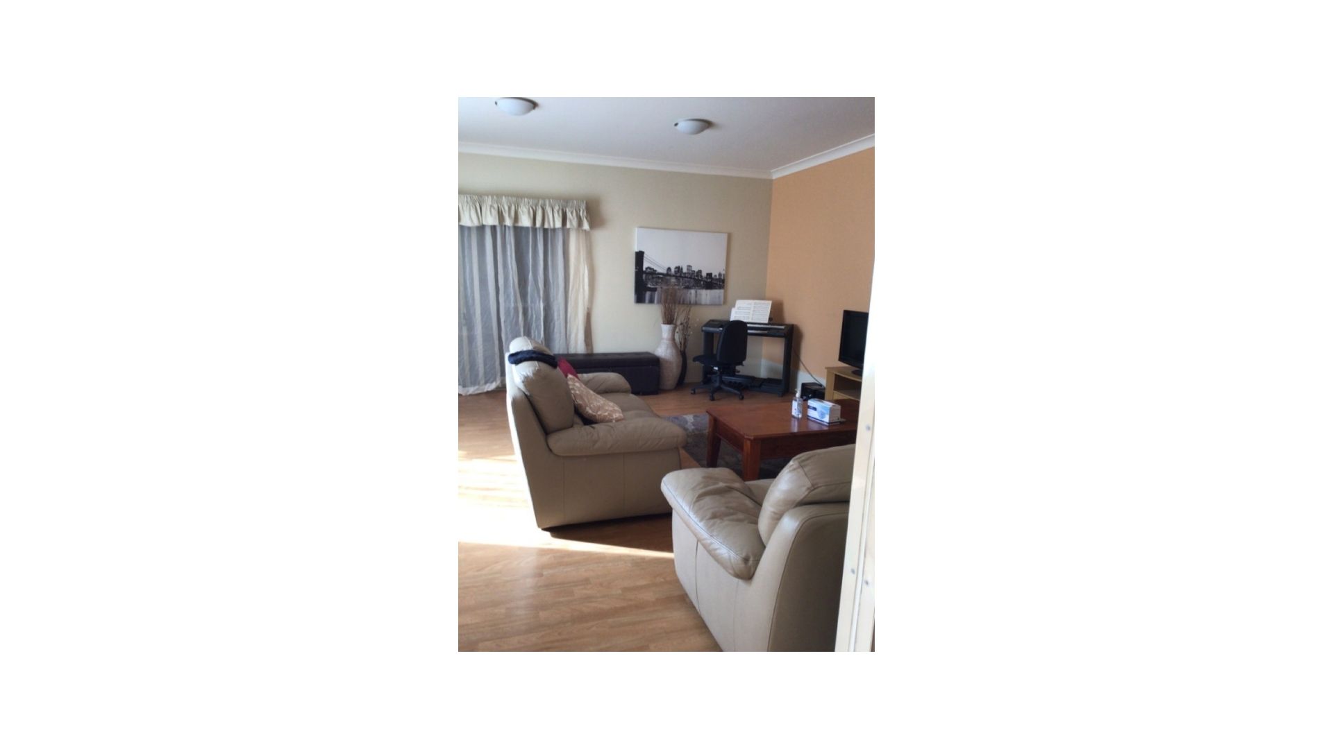 Park Holme - One bedroom available -Shared Home - High Physical Support — Home image 2