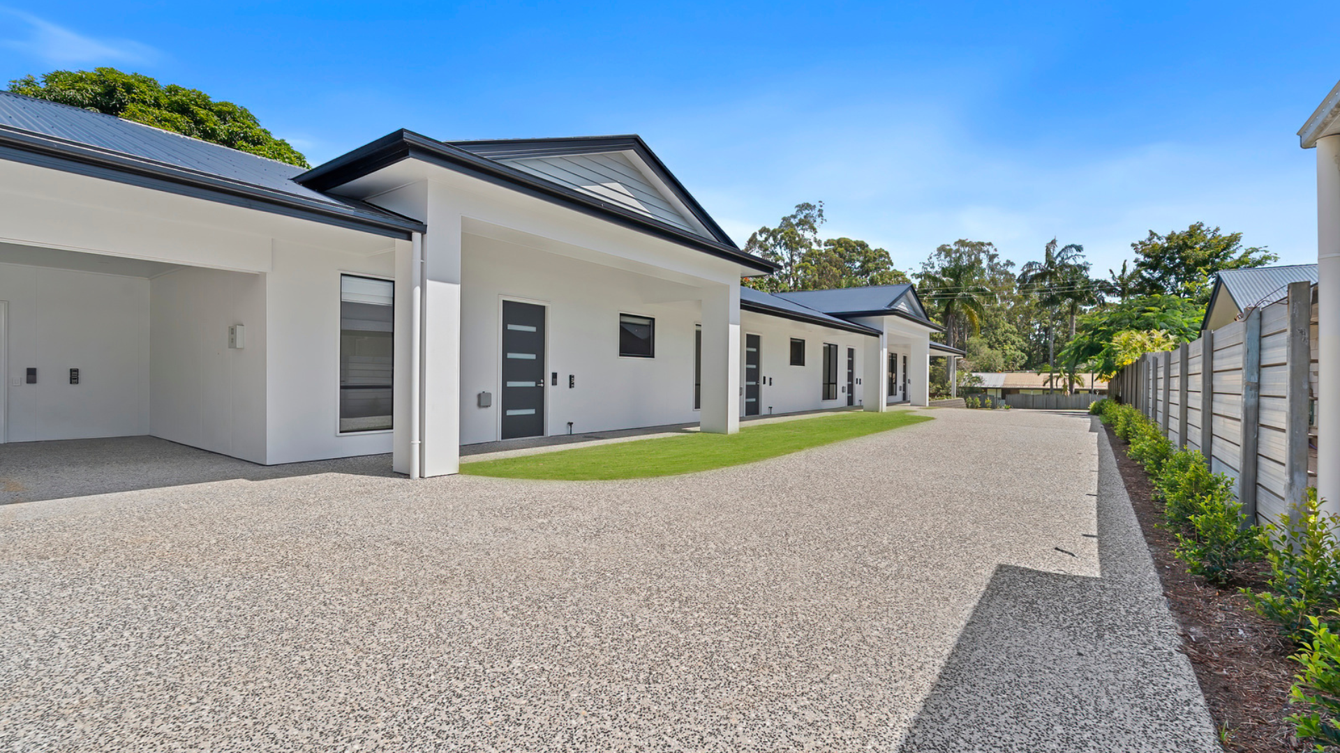 Independence and tranquillity with High Physical Support (HPS) in the Glass House Mountains in Glass House Mountains
